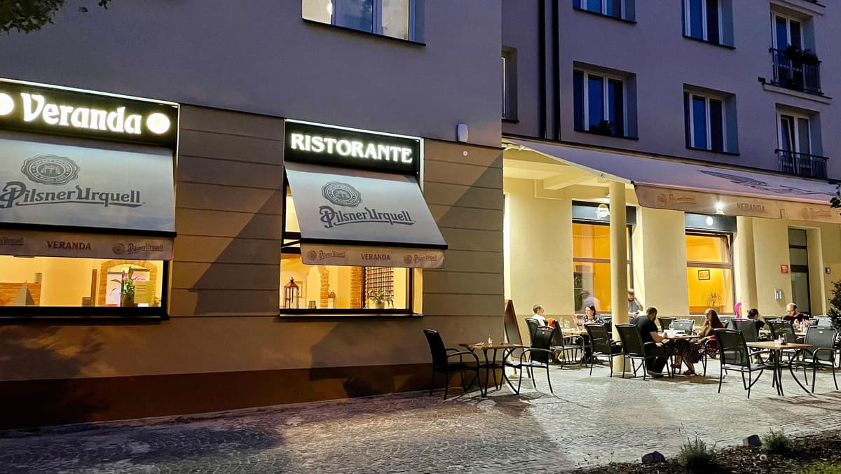 fotky venku večer.jpg